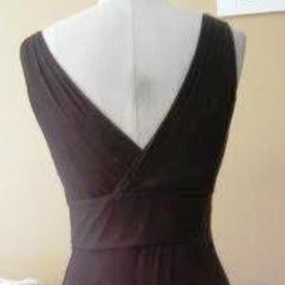 Dress - Picture 2 of 5